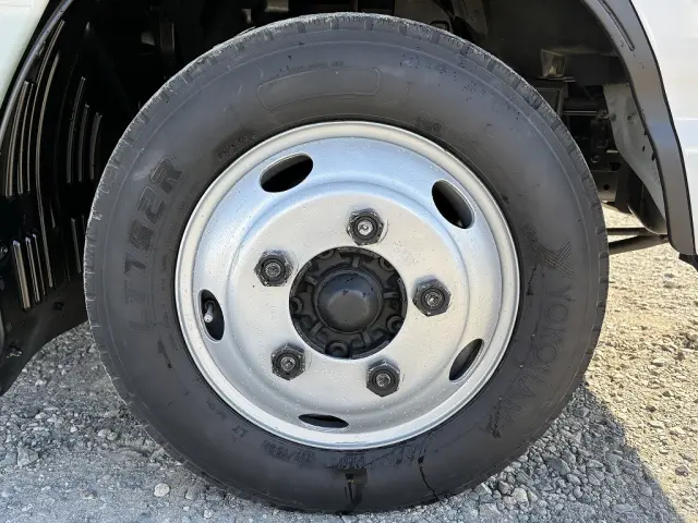 いすゞ エルフ TKG-NJR85AN(2WD)の写真18