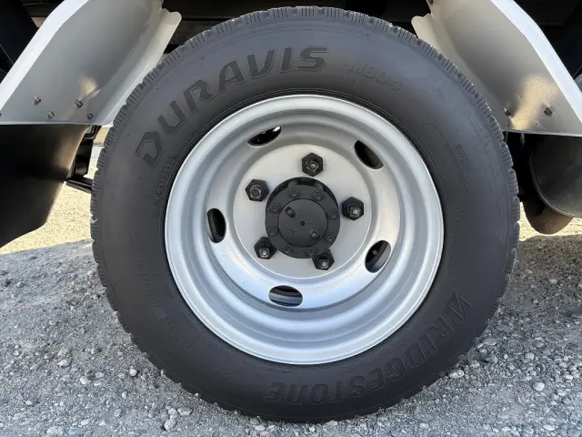 いすゞ エルフ TKG-NJR85AN(2WD)の写真19