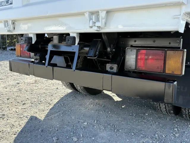 いすゞ エルフ TKG-NJR85AN(2WD)の写真23