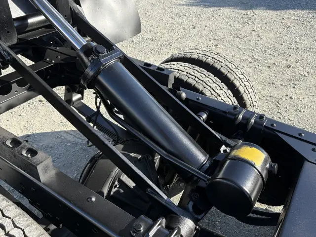 いすゞ エルフ TKG-NJR85AN(2WD)の写真29