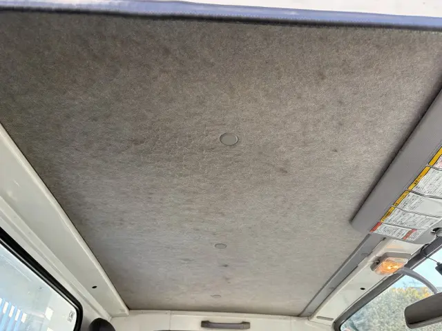 いすゞ エルフ TKG-NJR85AN(2WD)の写真50