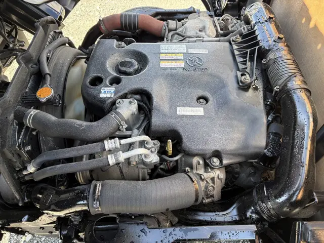 いすゞ エルフ TRG-NJR85A(2WD)の写真28