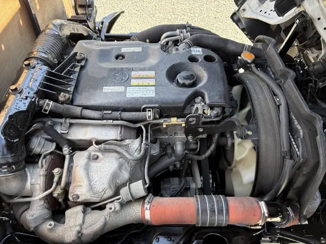 いすゞ エルフ TRG-NJR85A(2WD)の写真29