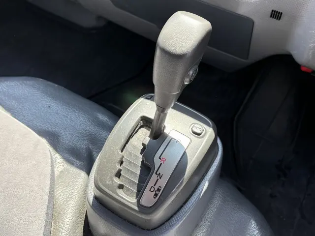 いすゞ エルフ TRG-NJR85A(2WD)の写真47