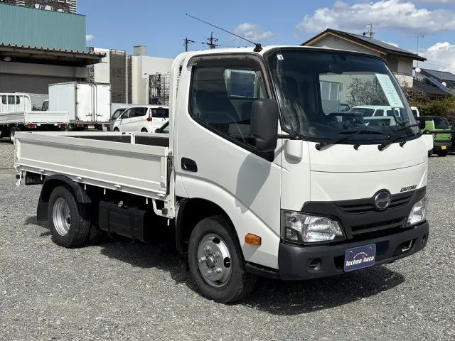 日野 デュトロ TKG-XZU605M(2WD)の写真5