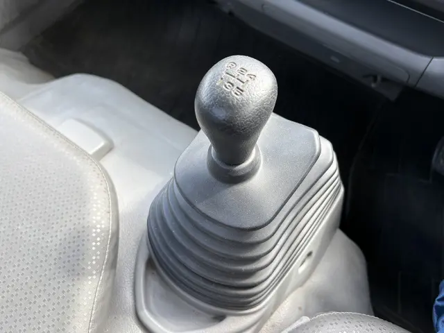 日野 デュトロ TKG-XZU605M(2WD)の写真47