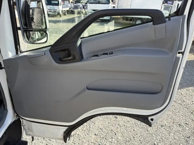 日野 デュトロ TKG-XZC710M(2WD)の写真31