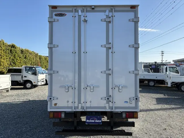 いすゞ エルフ TRG-NLR85AN(2WD)の写真2