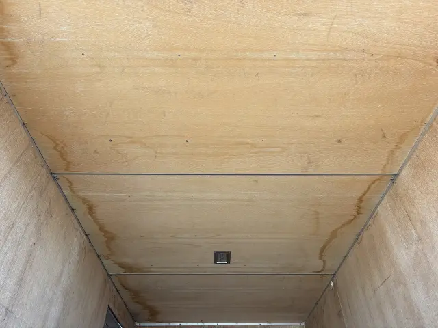 いすゞ エルフ TRG-NLR85AN(2WD)の写真14