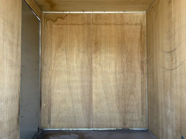 いすゞ エルフ TRG-NLR85AN(2WD)の写真15