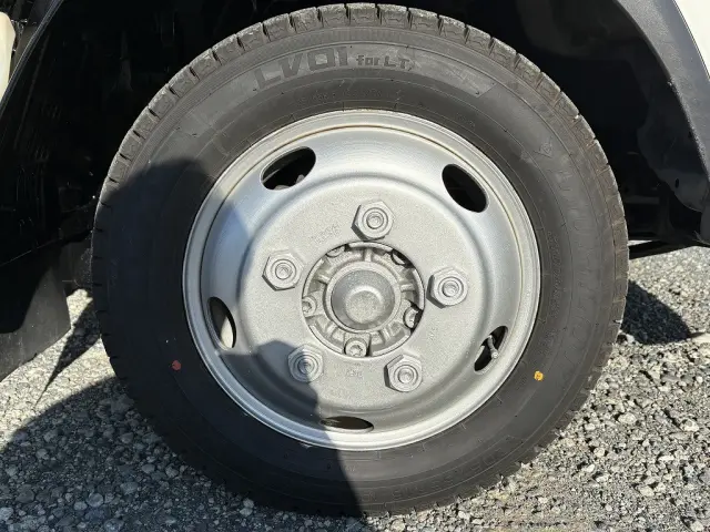 いすゞ エルフ TRG-NLR85AN(2WD)の写真19