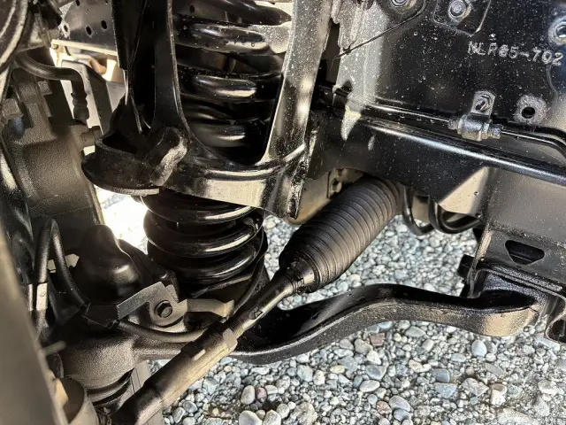 いすゞ エルフ TRG-NLR85AN(2WD)の写真23