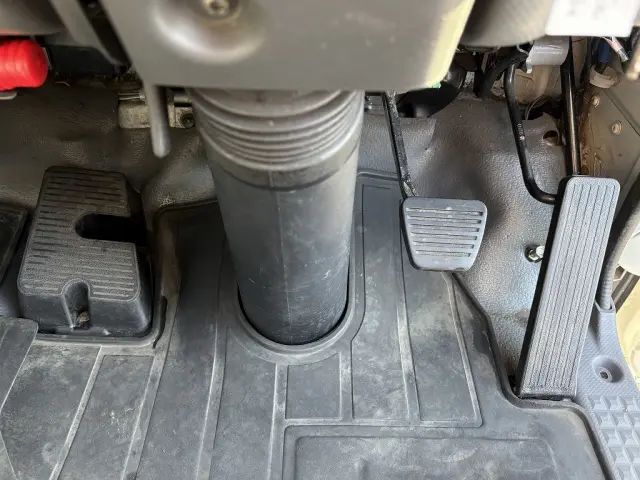 いすゞ エルフ TRG-NLR85AN(2WD)の写真36