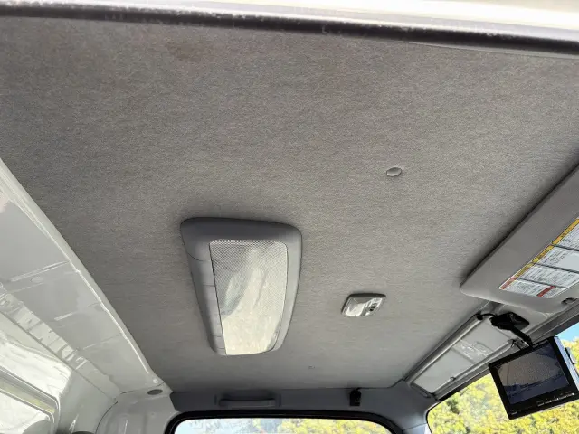 いすゞ エルフ TRG-NLR85AN(2WD)の写真50