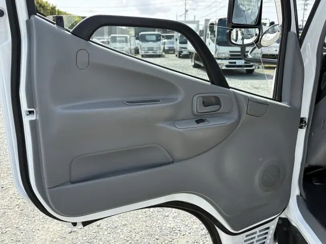 日野 デュトロ TKG-XZC610T(2WD)の写真40
