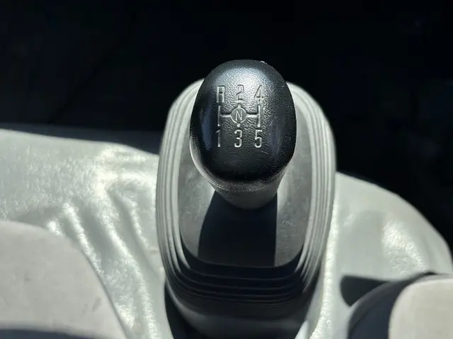 いすゞ エルフ TRG-NJR85A(2WD)の写真48