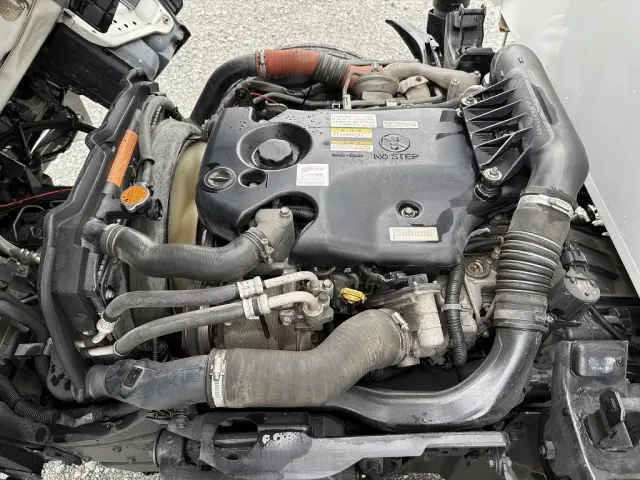 いすゞ エルフ BKG-NJR85AD(2WD)の写真29