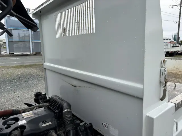 いすゞ エルフ BKG-NJR85AD(2WD)の写真32