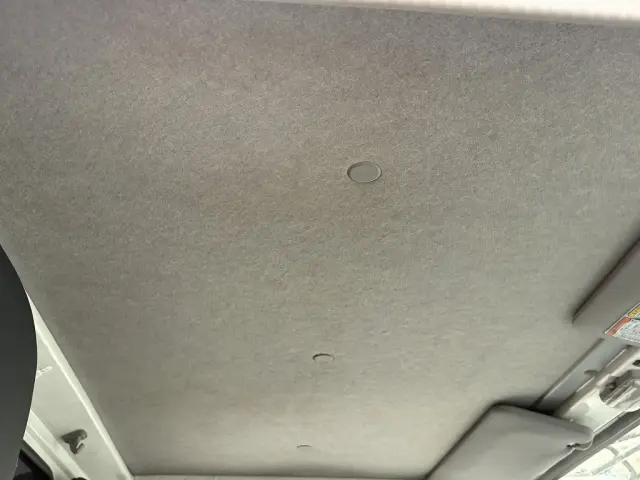 いすゞ エルフ BKG-NJR85AD(2WD)の写真50