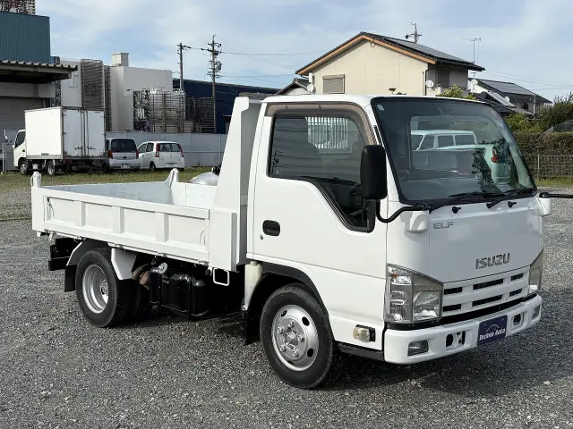 いすゞ エルフ TKG-NKR85AD(2WD)の写真5