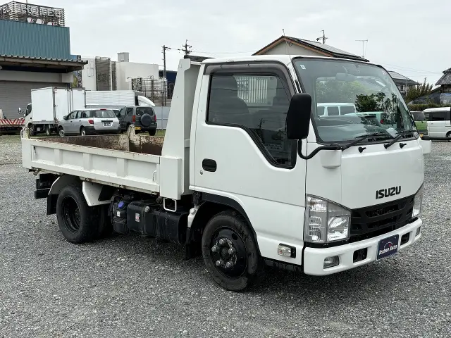 いすゞ エルフ 2RG-NJR88AD(2WD)の写真6