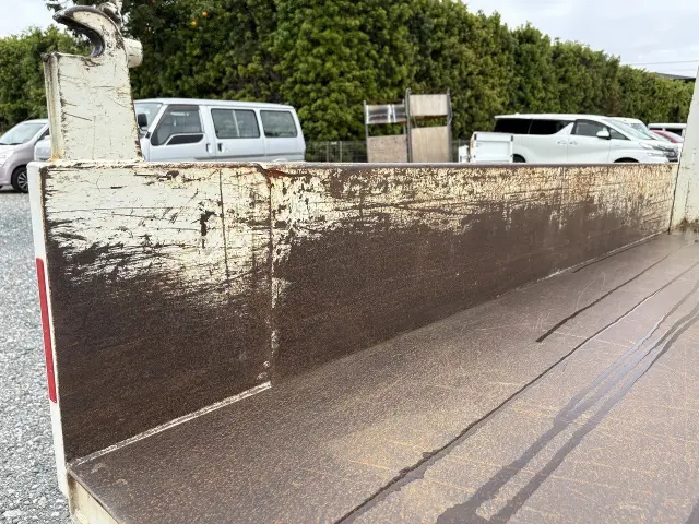 いすゞ エルフ 2RG-NJR88AD(2WD)の写真12