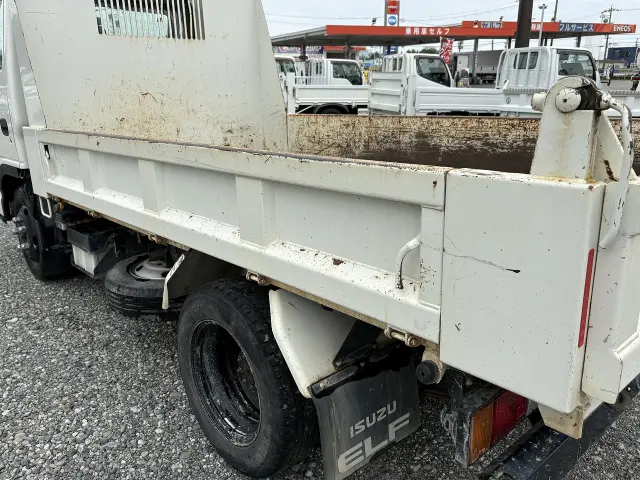 いすゞ エルフ 2RG-NJR88AD(2WD)の写真14
