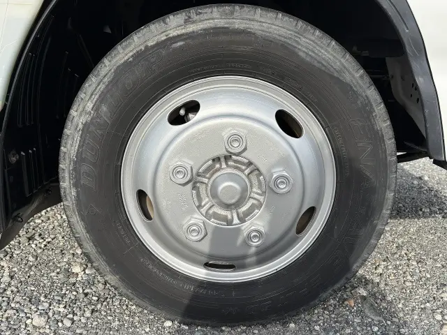 いすゞ エルフ TKG-NKR85AD(2WD)の写真16