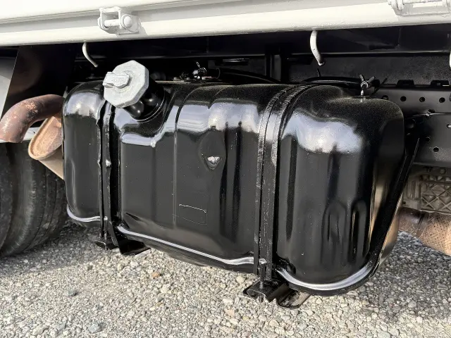 いすゞ エルフ TKG-NKR85AD(2WD)の写真21
