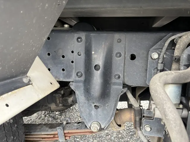 いすゞ エルフ 2RG-NJR88AD(2WD)の写真23