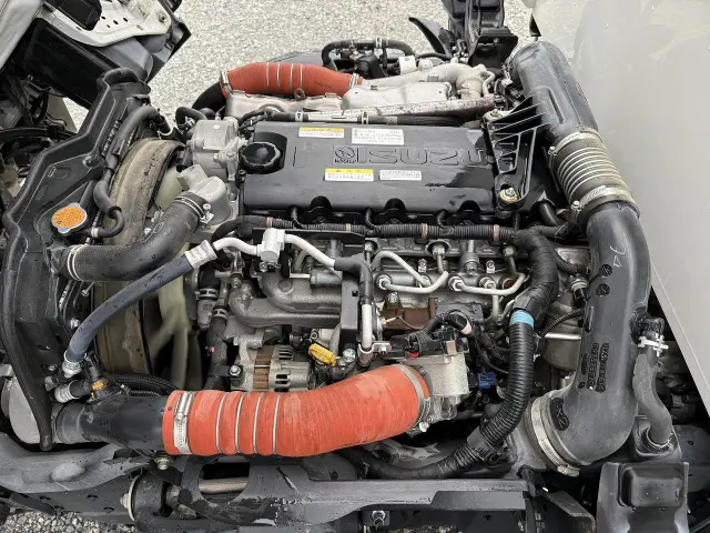 いすゞ エルフ 2RG-NJR88AD(2WD)の写真26