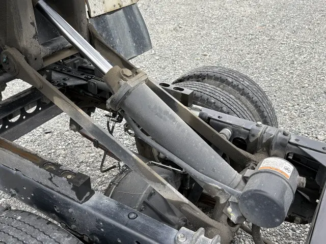 いすゞ エルフ 2RG-NJR88AD(2WD)の写真30