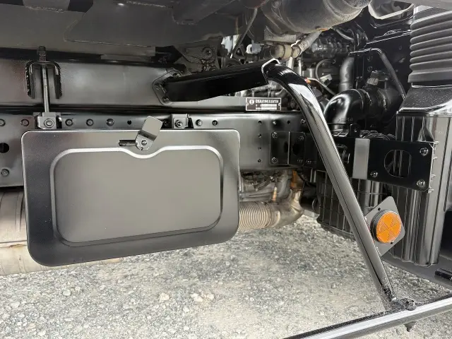 三菱 キャンター 2PG-FEB80(2WD)の写真14