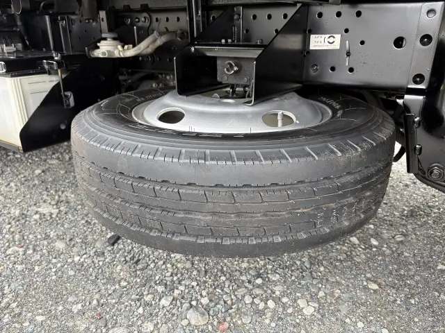 いすゞ エルフ TPG-NJR85AD(2WD)の写真19