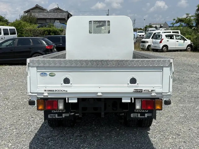 いすゞ エルフ TPG-NJR85A(2WD)の写真2