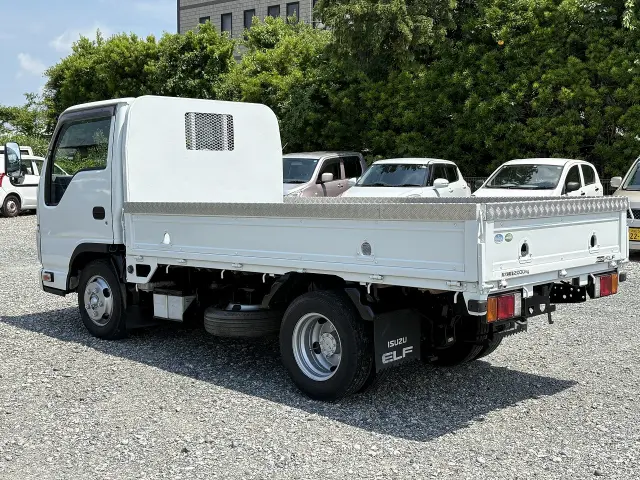 いすゞ エルフ TPG-NJR85A(2WD)の写真9