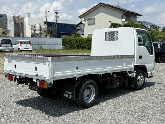 いすゞ エルフ TPG-NJR85A(2WD)の写真10