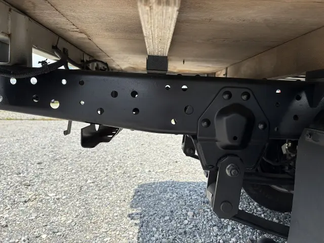 いすゞ エルフ TPG-NJR85A(2WD)の写真28