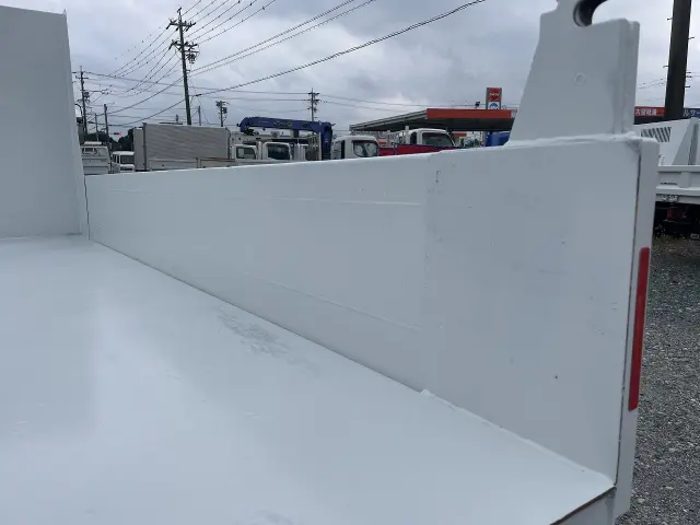 いすゞ エルフ TPG-NJR85AD(2WD)の写真14