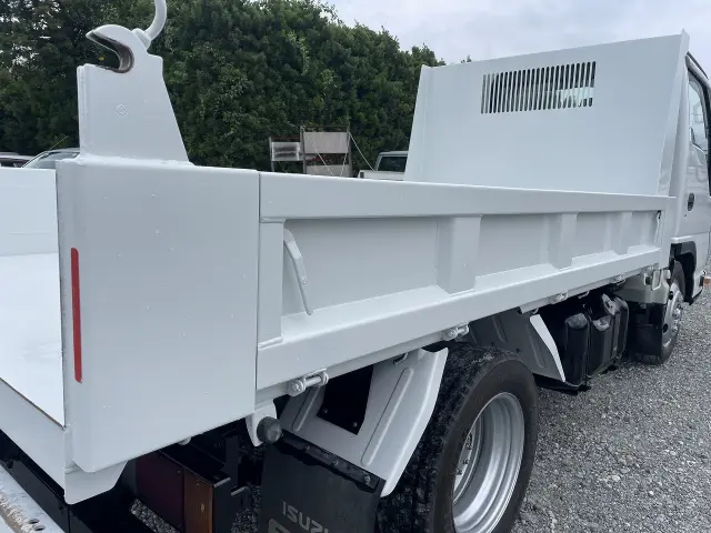いすゞ エルフ TPG-NJR85AD(2WD)の写真16