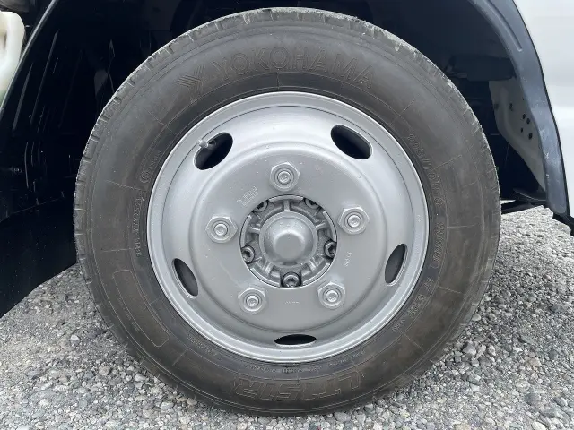 いすゞ エルフ TPG-NJR85AD(2WD)の写真18