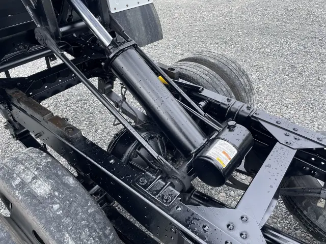 いすゞ エルフ TPG-NJR85AD(2WD)の写真33