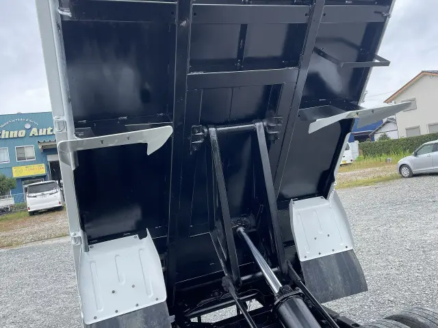 いすゞ エルフ TPG-NJR85AD(2WD)の写真37
