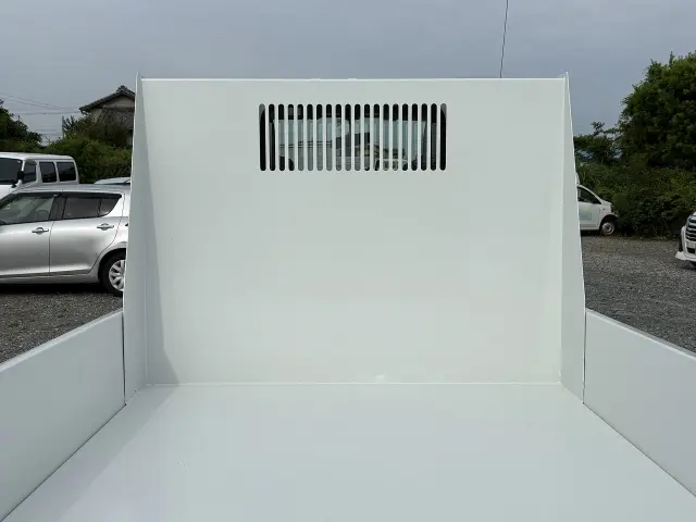 いすゞ エルフ 2RG-NJR88AD(2WD)の写真11