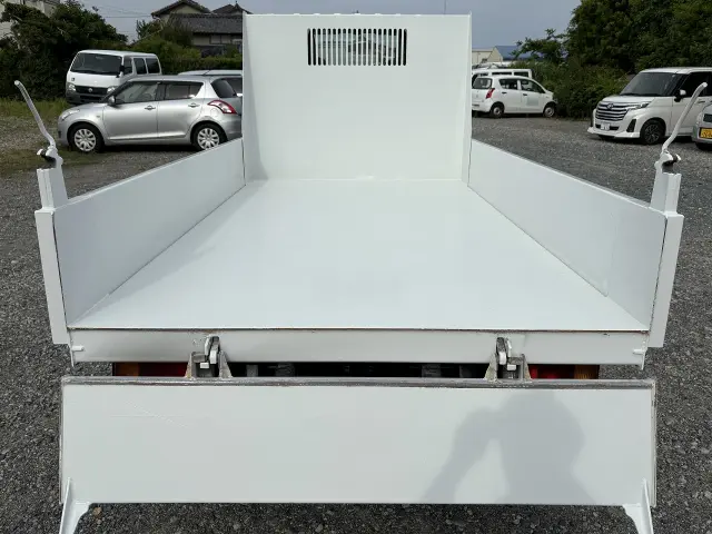 いすゞ エルフ 2RG-NJR88AD(2WD)の写真13