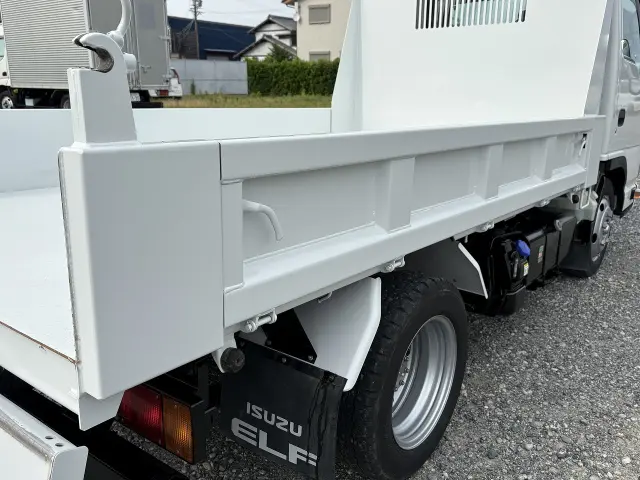 いすゞ エルフ 2RG-NJR88AD(2WD)の写真17