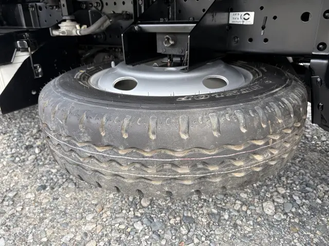 いすゞ エルフ 2RG-NJR88AD(2WD)の写真20