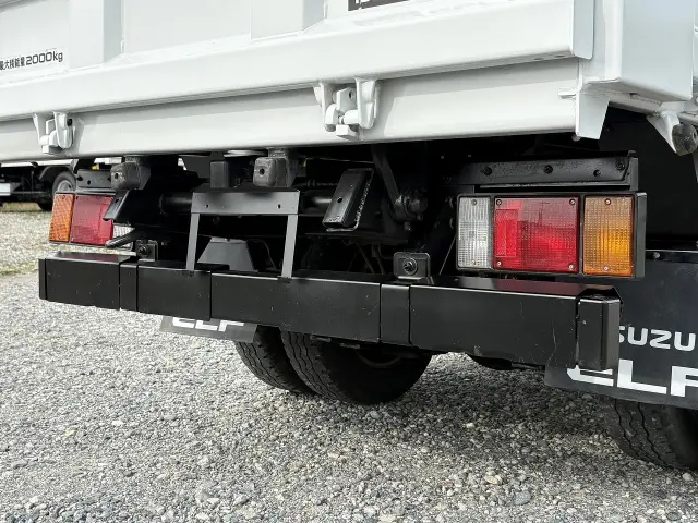 いすゞ エルフ 2RG-NJR88AD(2WD)の写真25