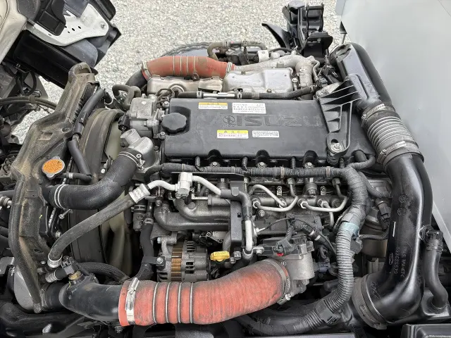 いすゞ エルフ 2RG-NJR88AD(2WD)の写真28