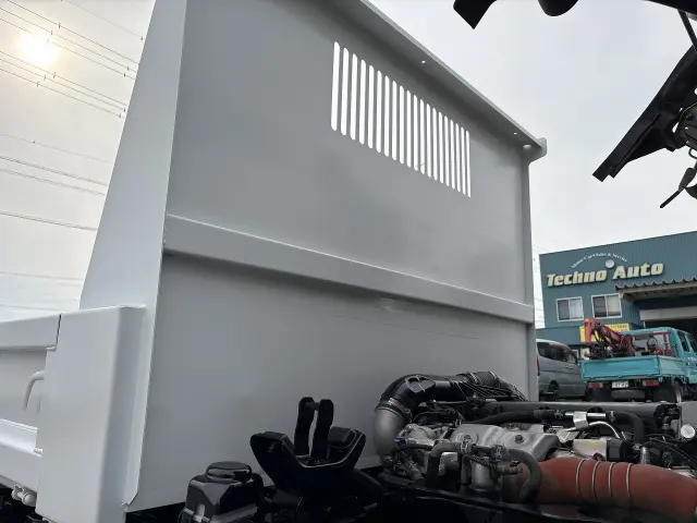 いすゞ エルフ 2RG-NJR88AD(2WD)の写真29